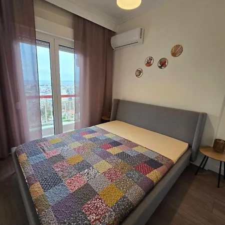Cozy New 2 Bedrooms For 4 People