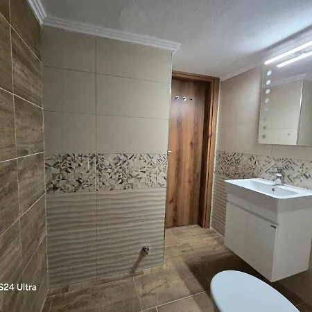 Appartement Cozy New 2 Bedrooms For 4 People
